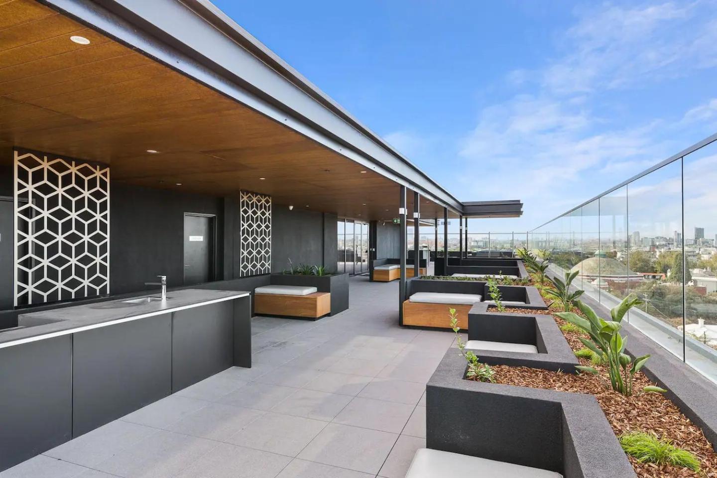 Apartment Trendy New York-style In Vibrant St Kilda Melbourne