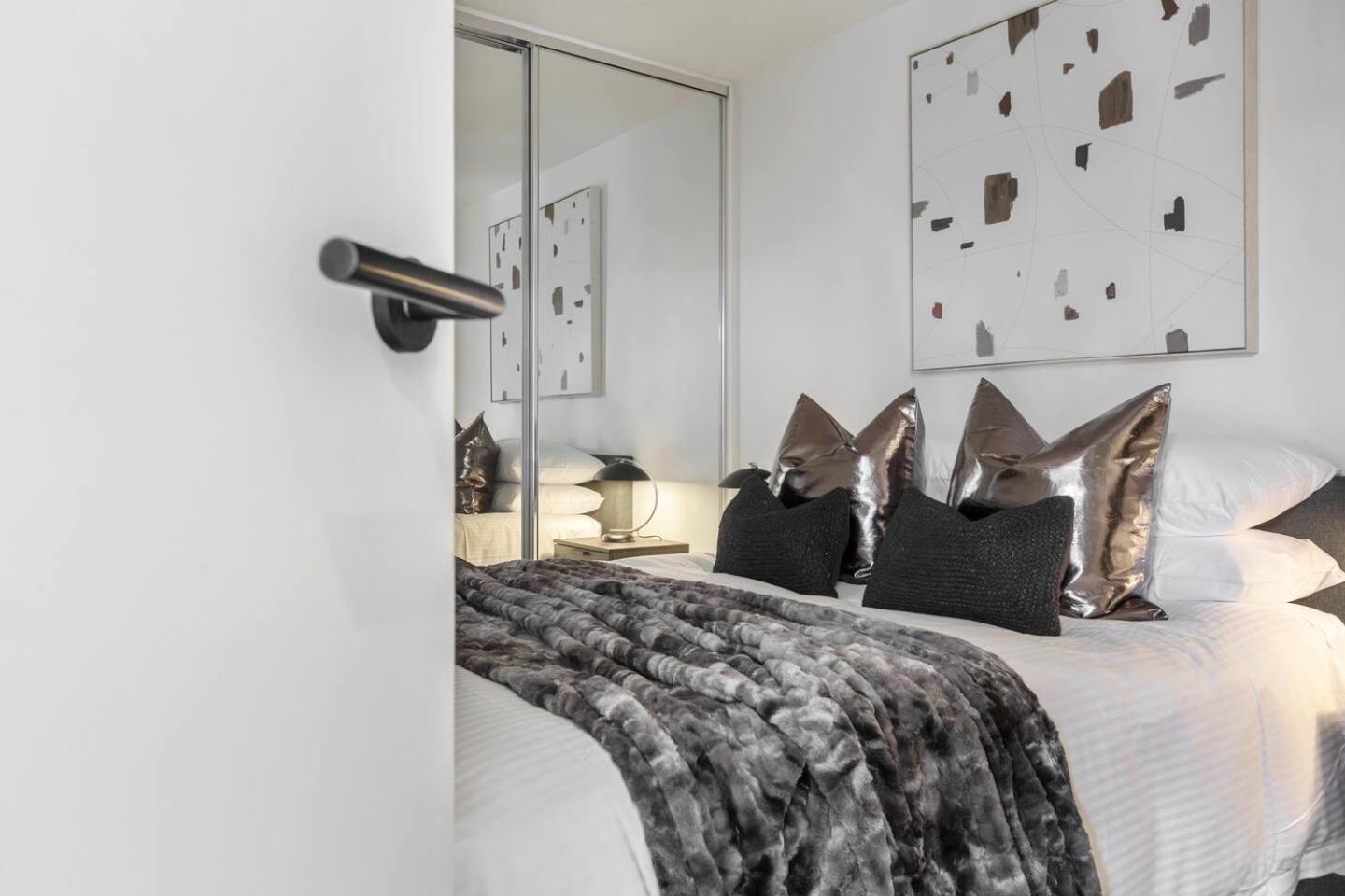 Trendy New York-style In Vibrant St Kilda * Melbourne