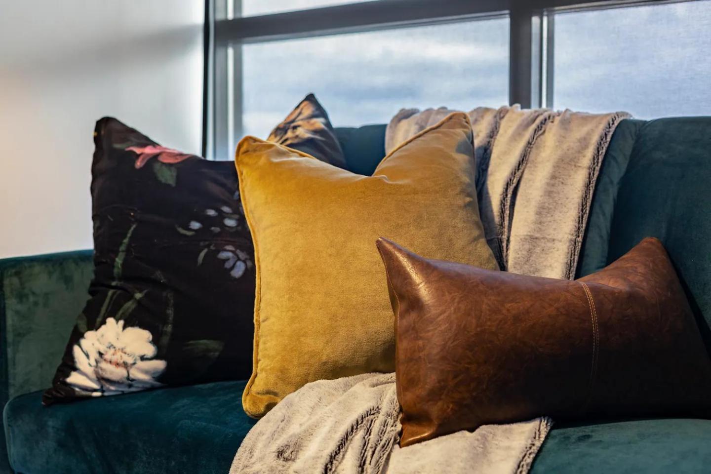 Apartment Stylish Southbank Sweeping Bay & Views