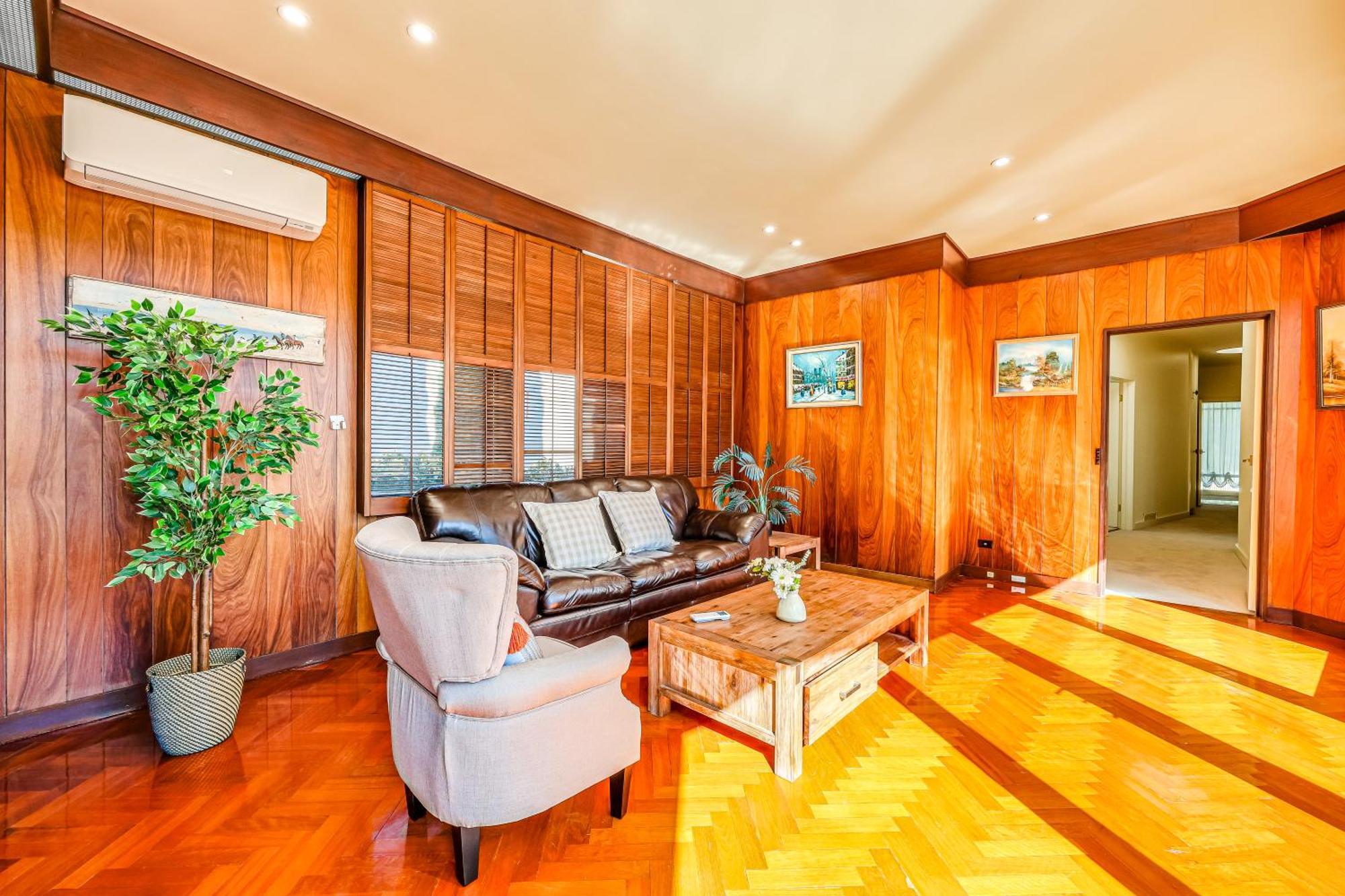 Stayau Spacious 6br Mckinnon Pool * Melbourne