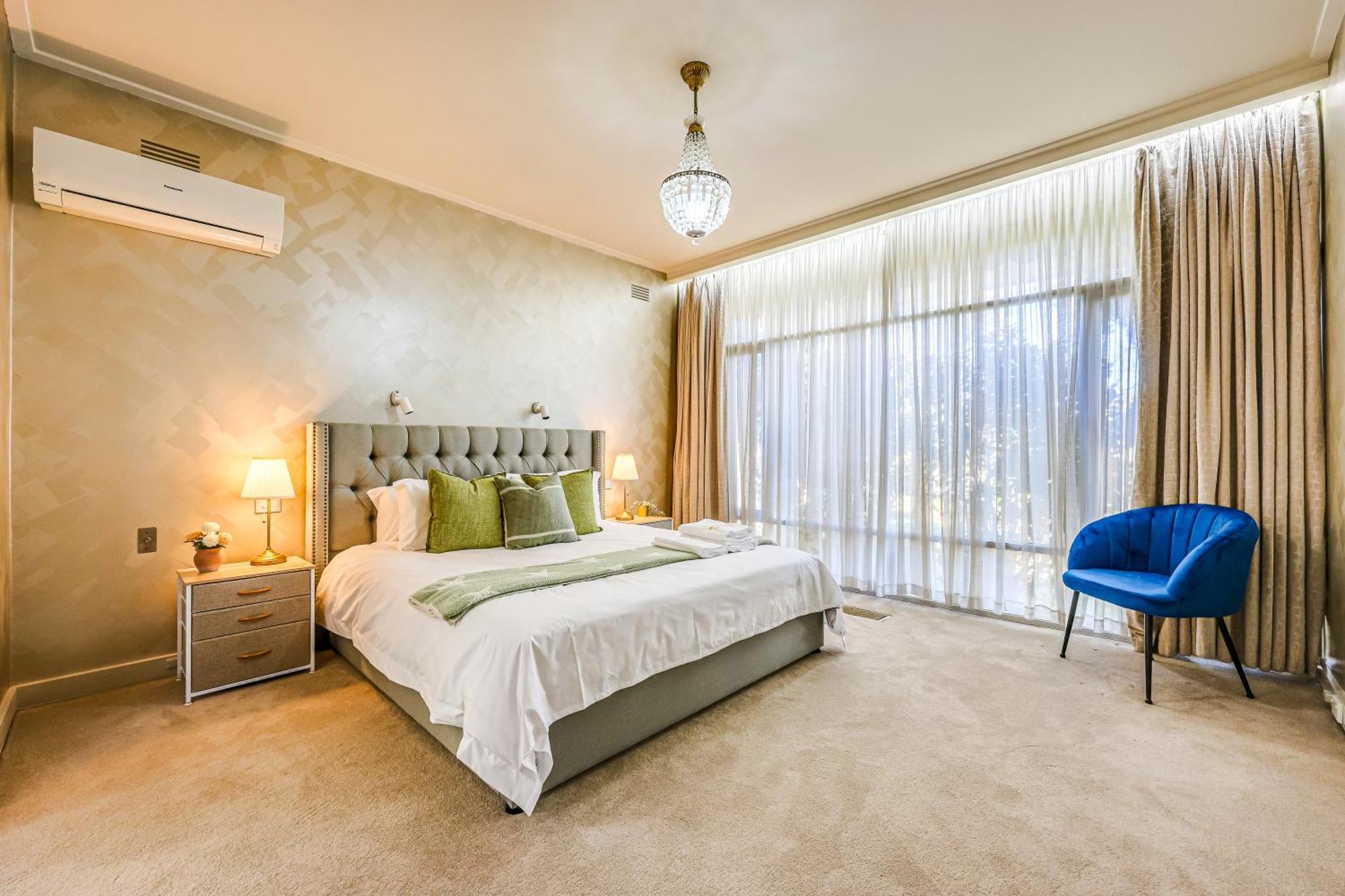 Stayau Spacious 6br Mckinnon Pool Melbourne