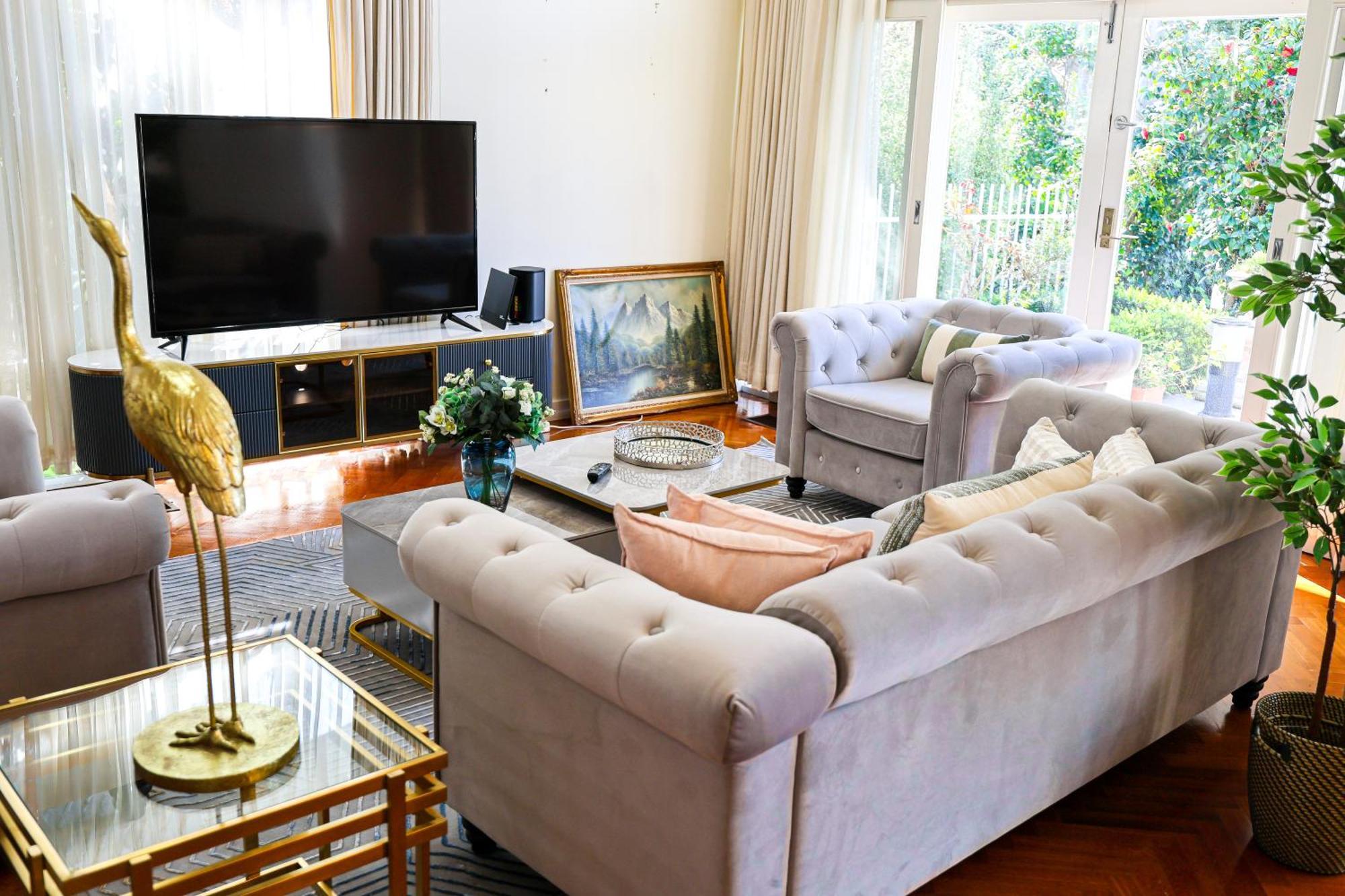 Holiday home Stayau Spacious 6br Mckinnon Pool *