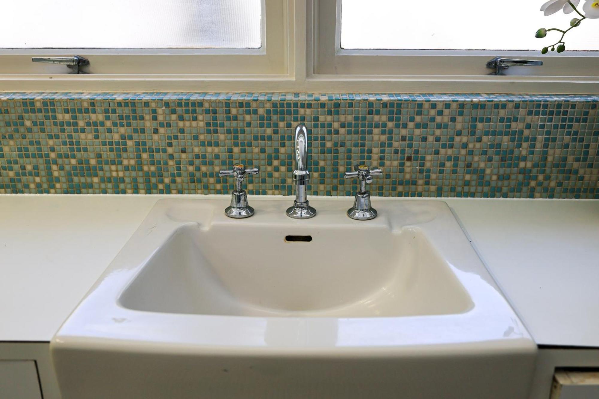 Stayau Spacious 6br Mckinnon Pool *