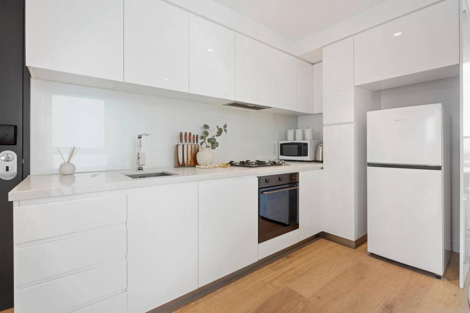 Modern 1 Bedroom In Southbank Apartment