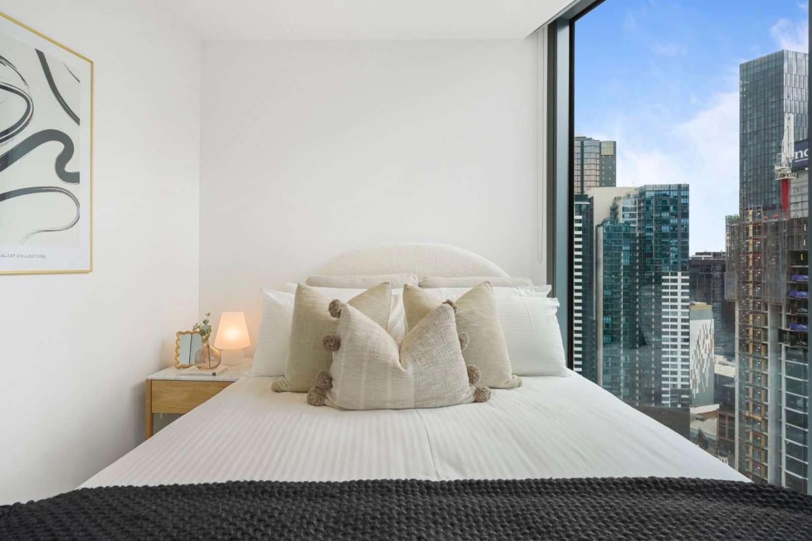 Modern 1 Bedroom In Southbank Apartment