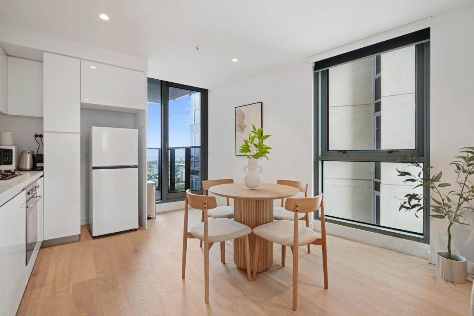 Modern 1 Bedroom In Southbank Apartment