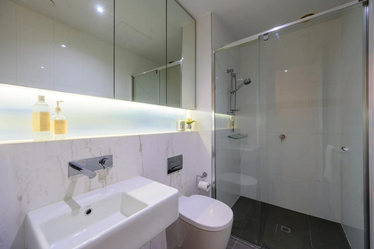Apartment Ava, 100m To Melbourne