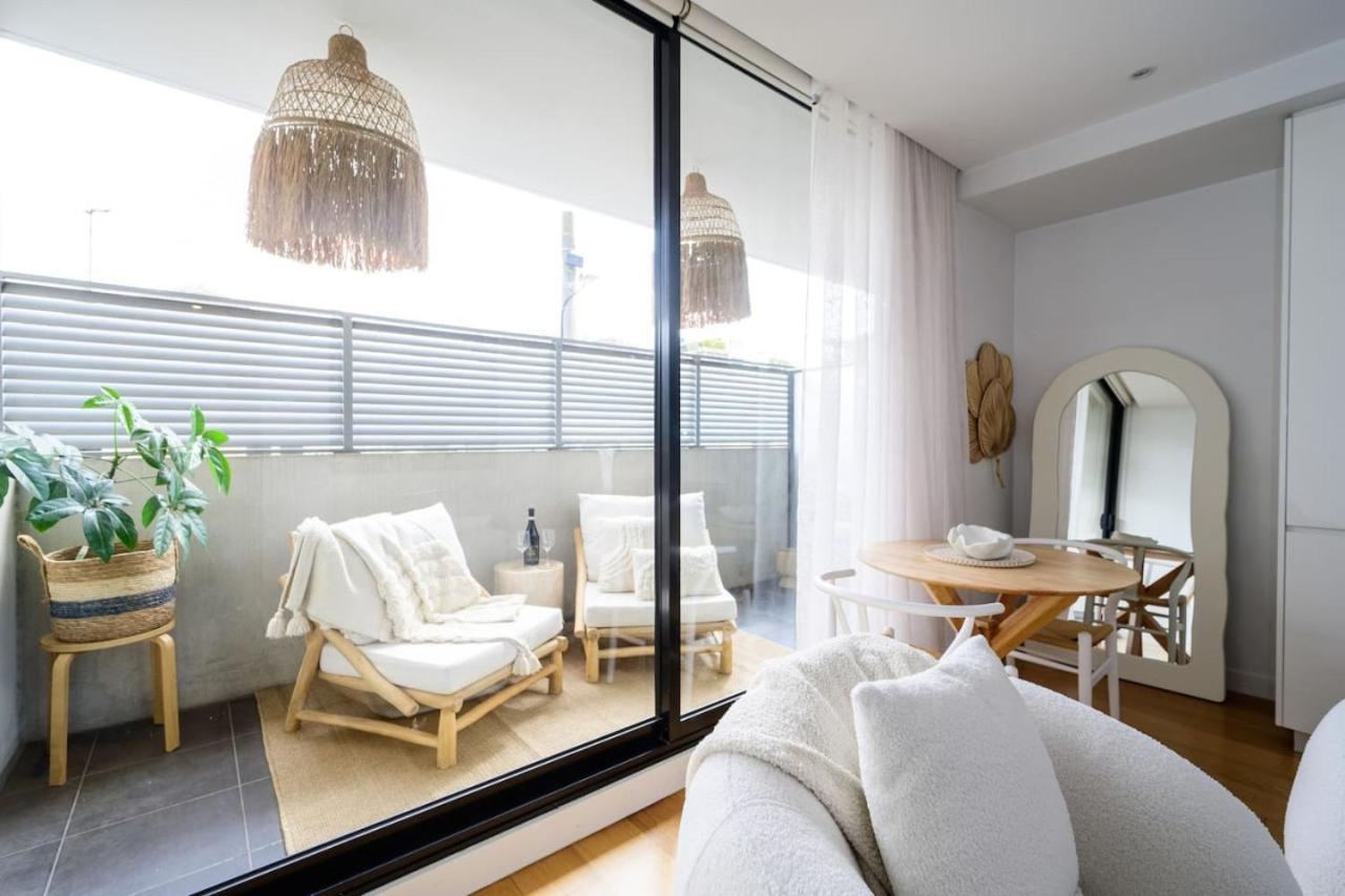 Apartment Ava, 100m To *