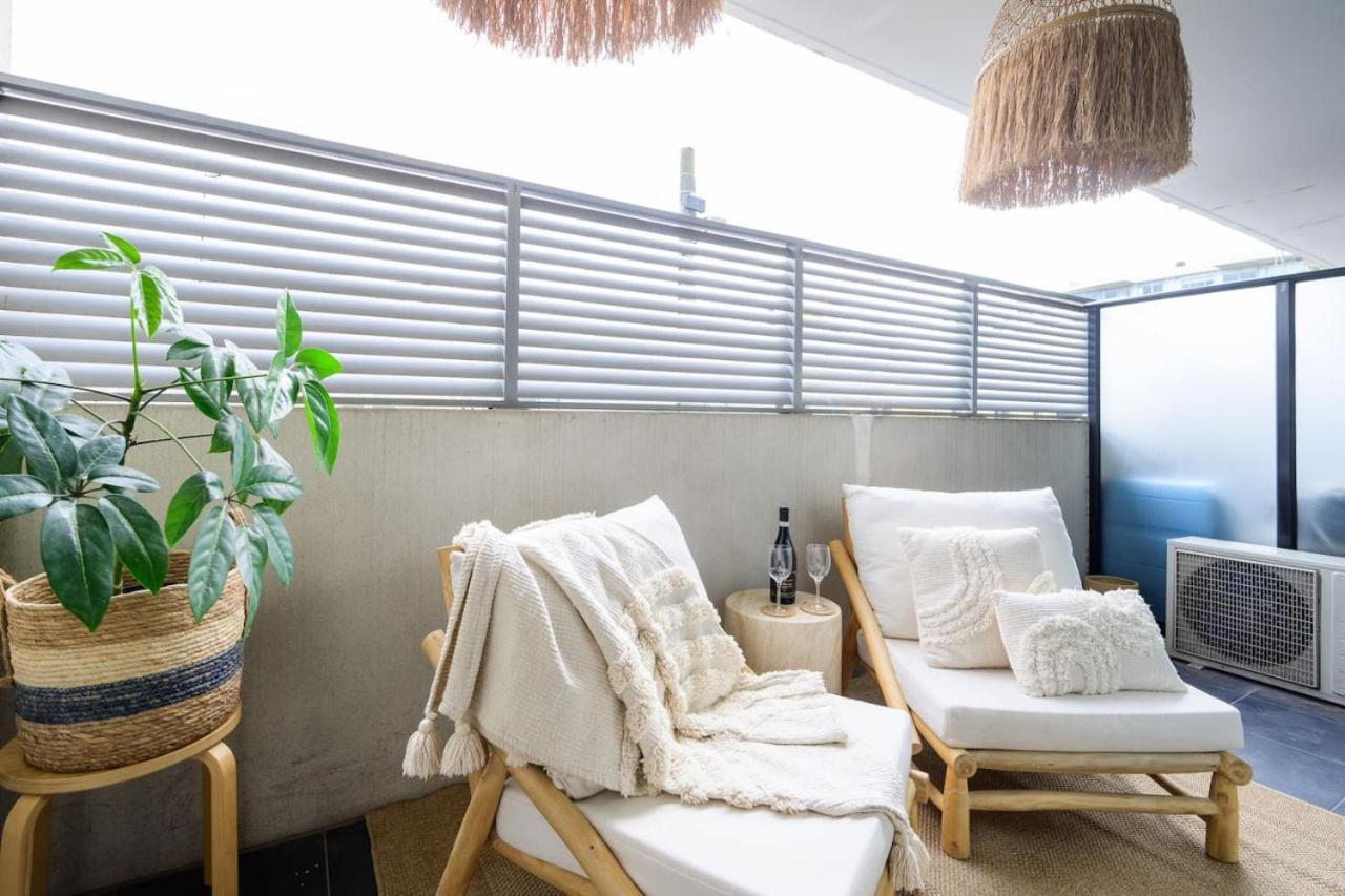 Ava, 100m To Apartment Melbourne
