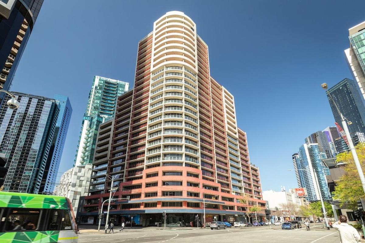 Southbank Towers - Prestigious 16th Floor 3br *