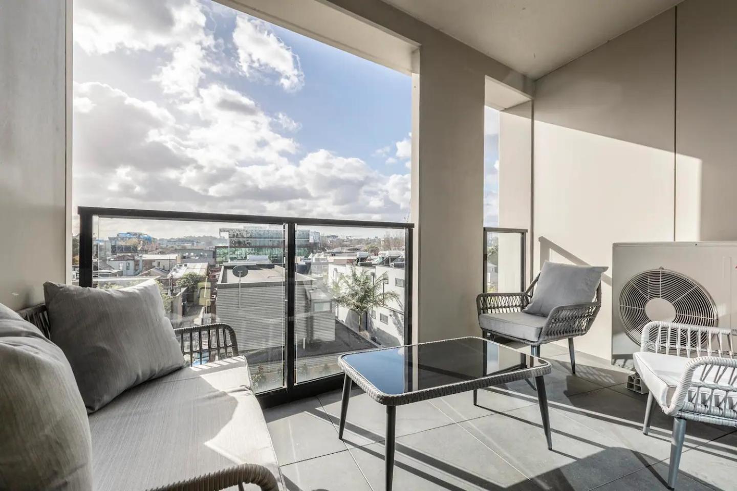 Elegant & Charming In Vibrant Richmond Melbourne