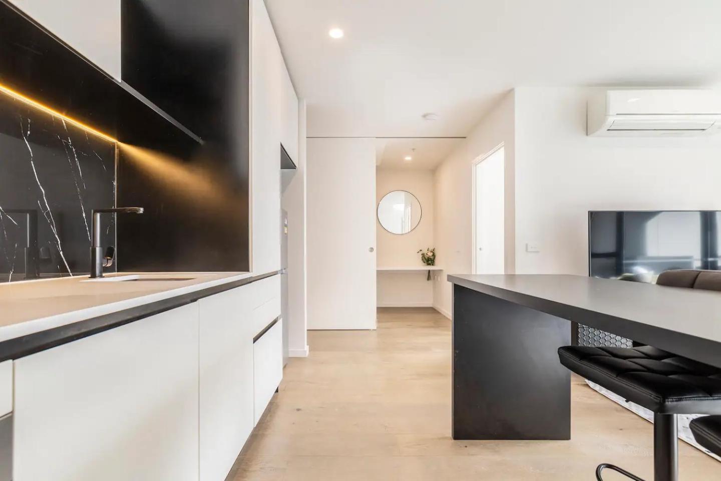 Apartment Elegant & Charming In Vibrant Richmond *