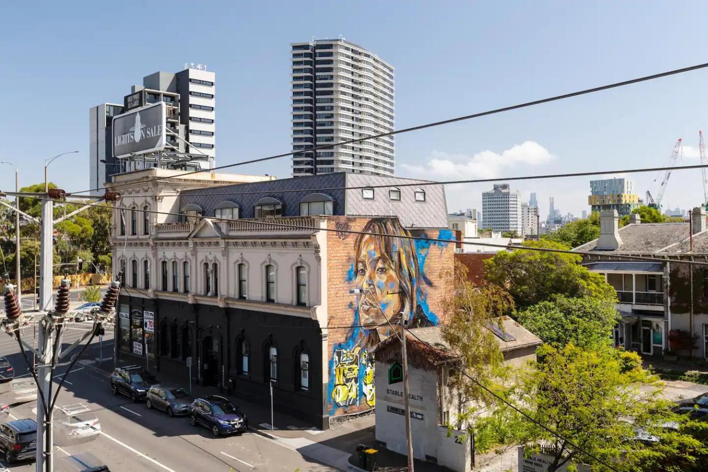 Apartment Light & Bright Close To & Fitzroy St *