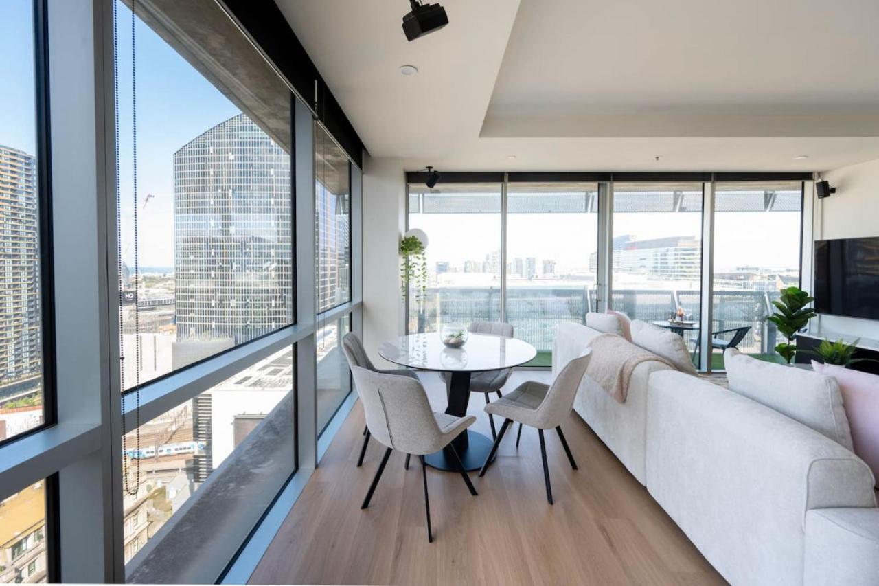 Apartment Skyline, Stunning Views *