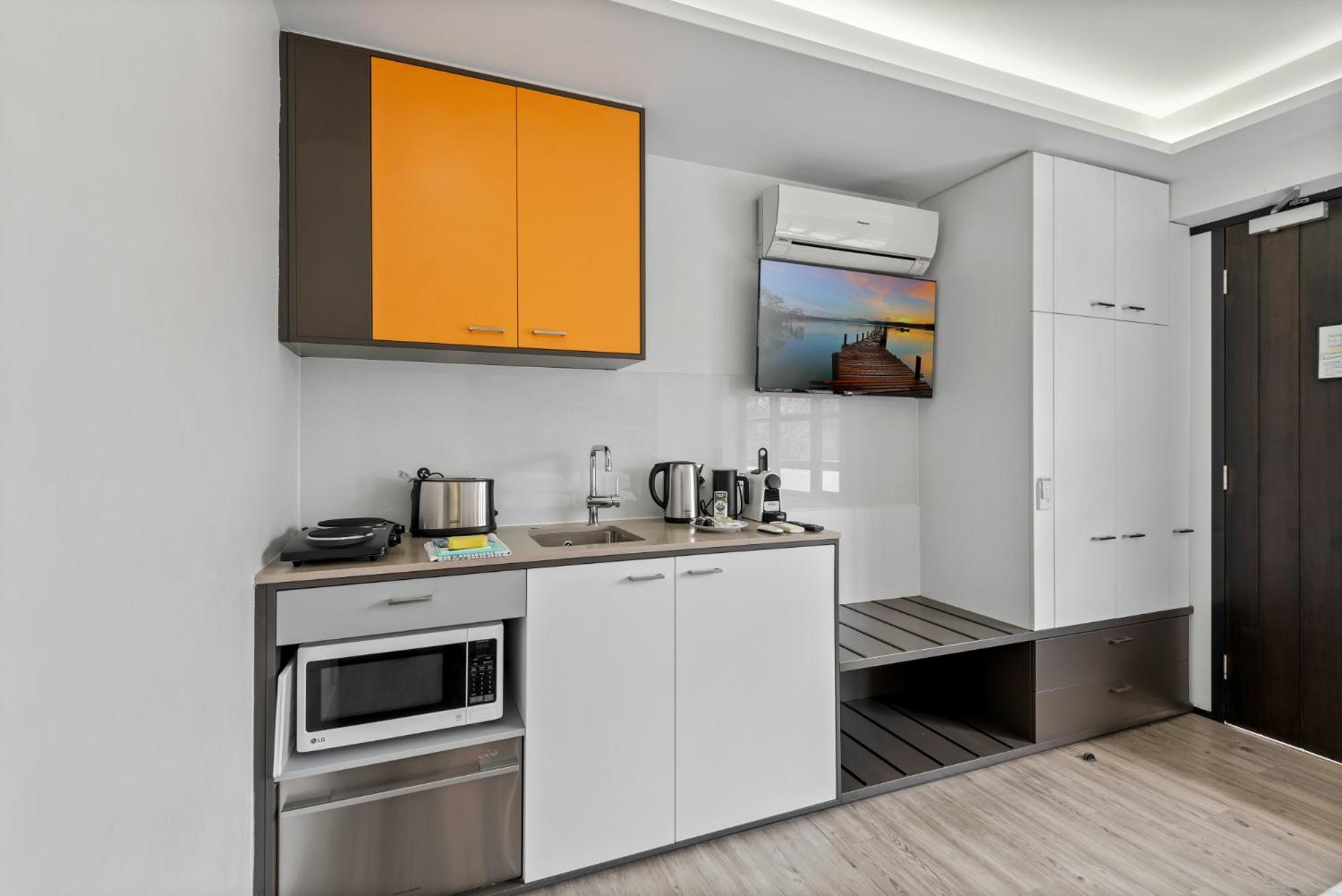 Retreat Near Iconic St Kilda Apartment Melbourne