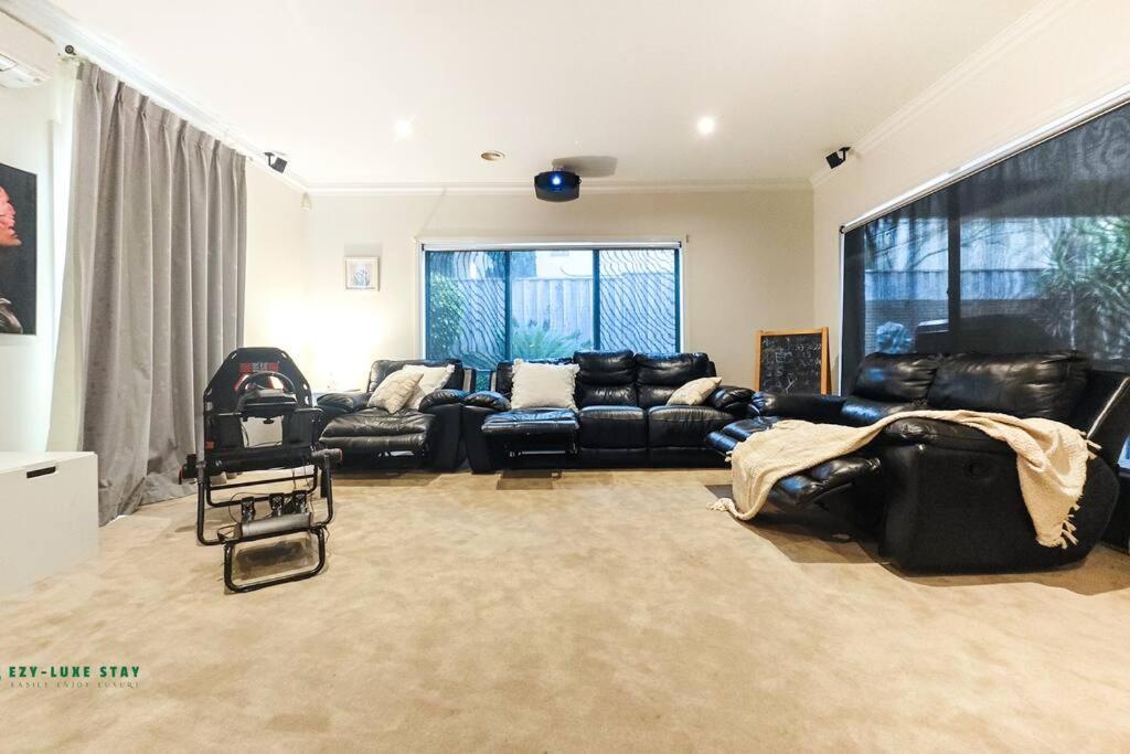 Balwyn Luxury 5br Mansion With Cinema & Bbq Holiday home