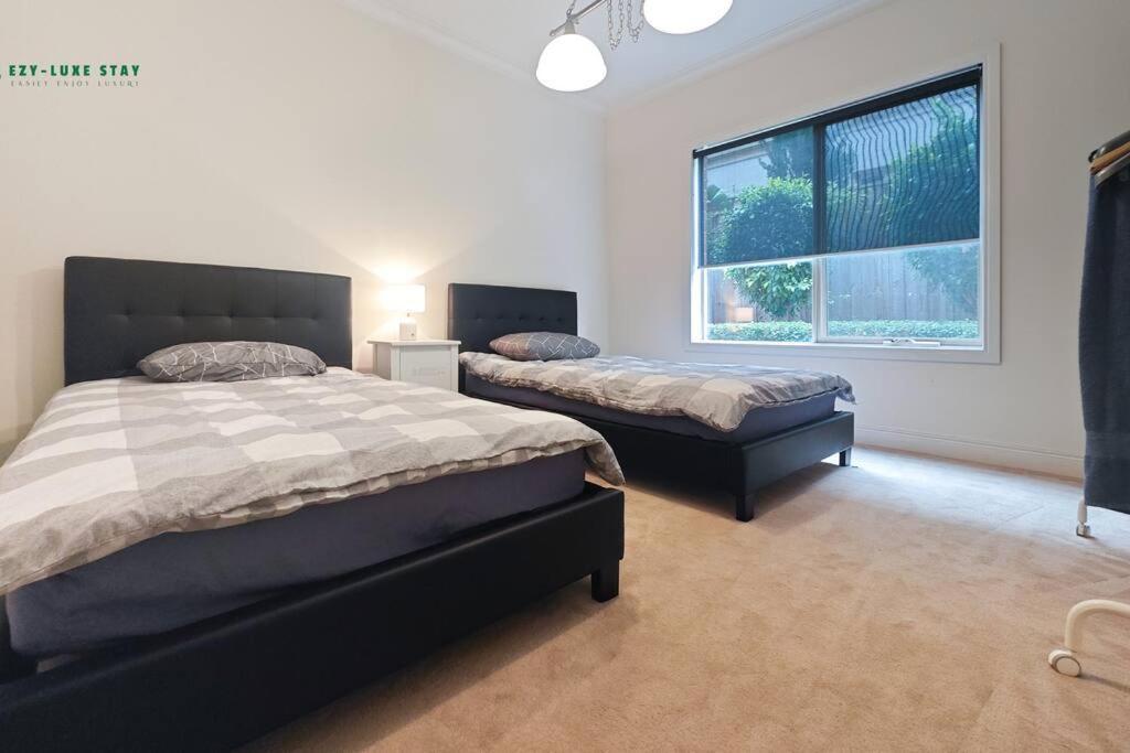 Balwyn Luxury 5br Mansion With Cinema & Bbq * Melbourne
