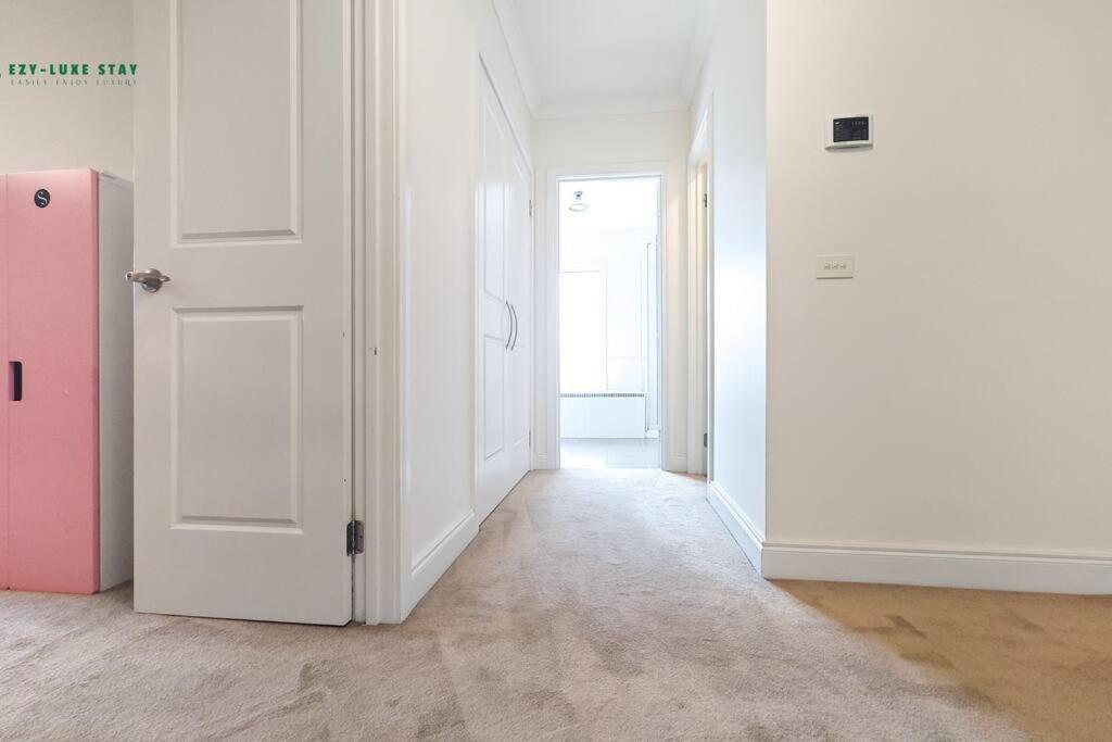 Balwyn Luxury 5br Mansion With Cinema & Bbq Holiday home