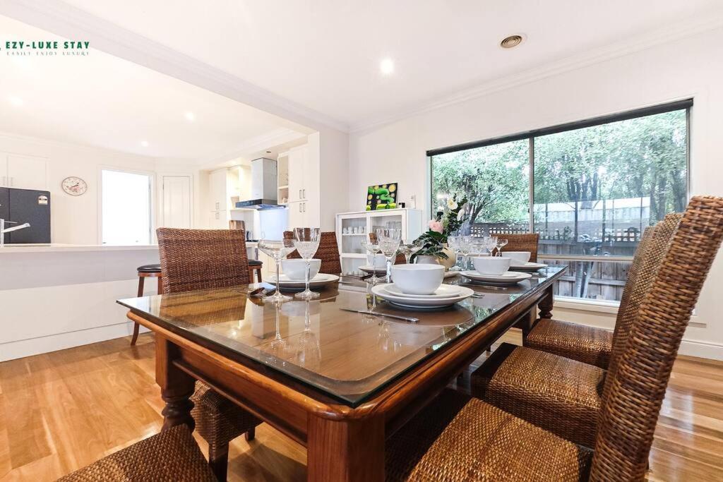 Holiday home Balwyn Luxury 5br Mansion With Cinema & Bbq Melbourne
