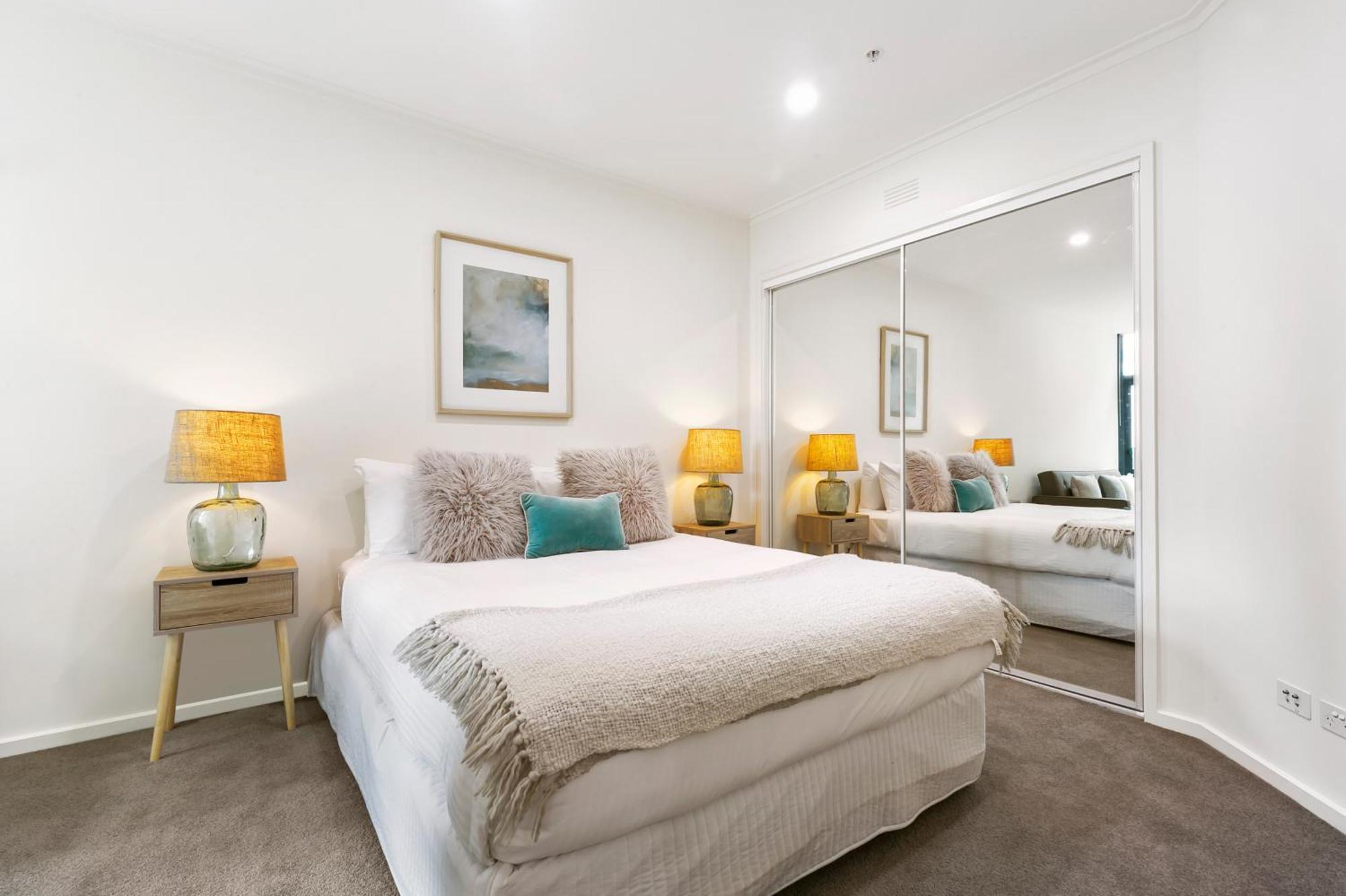 Southbank W Balcony, Pool & Parking Apartment