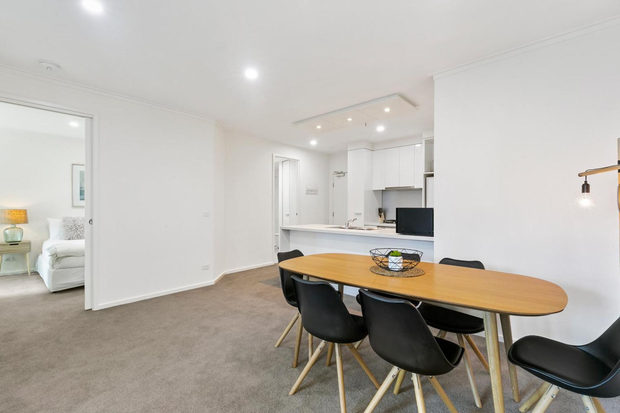 Apartment Southbank W Balcony, Pool & Parking Melbourne