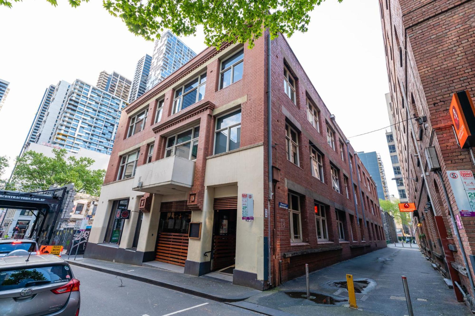 Apartment 1-bed Warehouse Conversion In Cbd