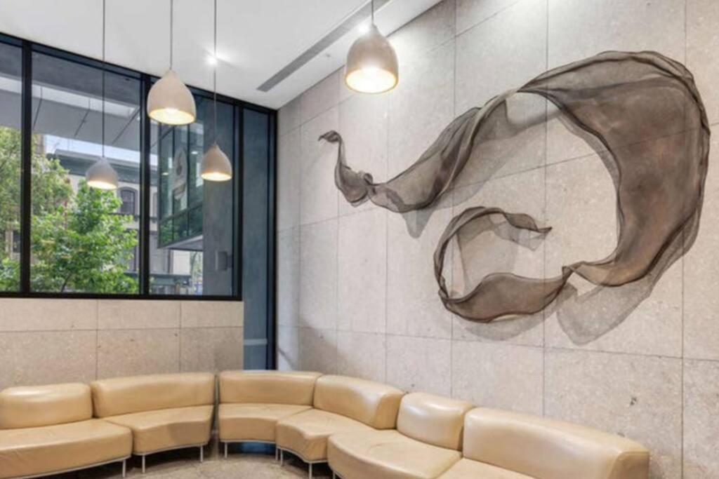 Es2410-2bed 2bath Vision With Balcony, Pool & Gym * Melbourne