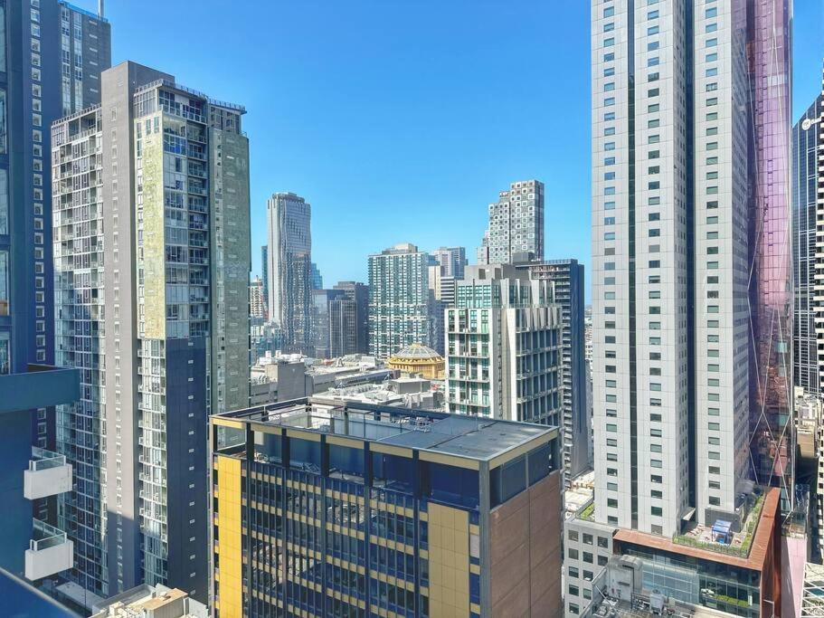 Es2410-2bed 2bath Vision With Balcony, Pool & Gym