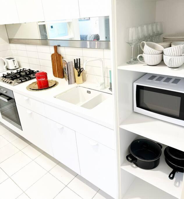 Es2410-2bed 2bath Vision With Balcony, Pool & Gym *