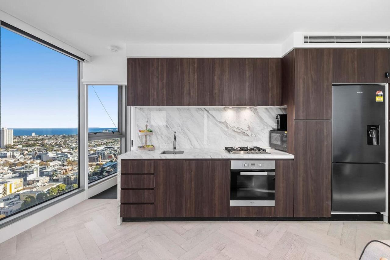 Marco Metropolitan Escape Apartment Melbourne