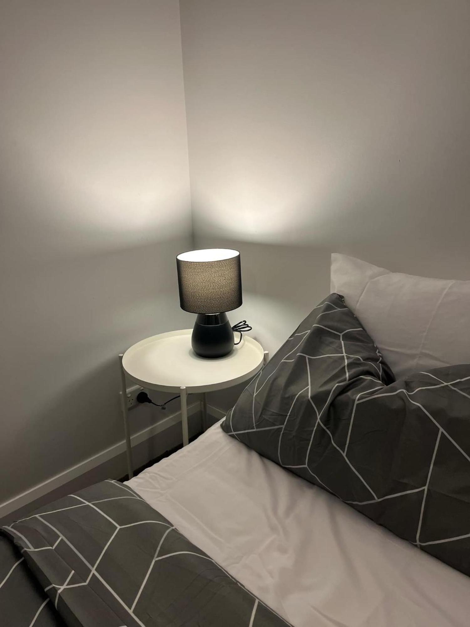 Apartment Spacious In The Heart Of Melbourne