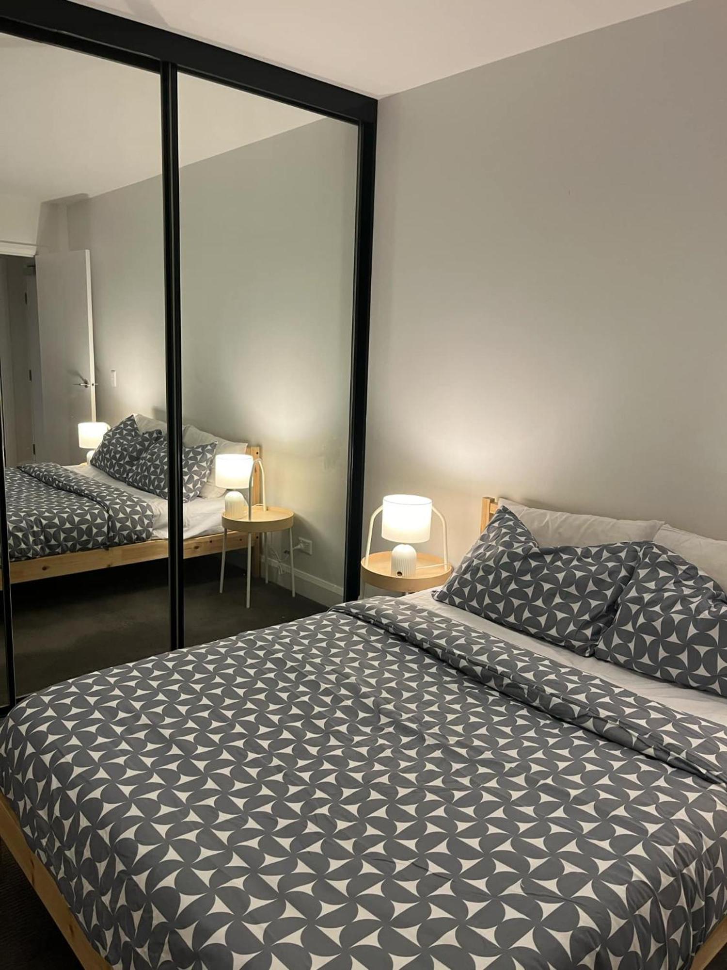 Apartment Spacious In The Heart Of *