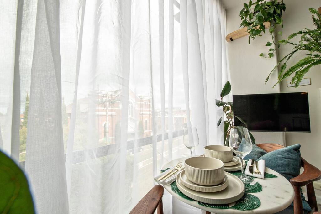 Apartment Charming Hideaway Near St Kilda Melbourne