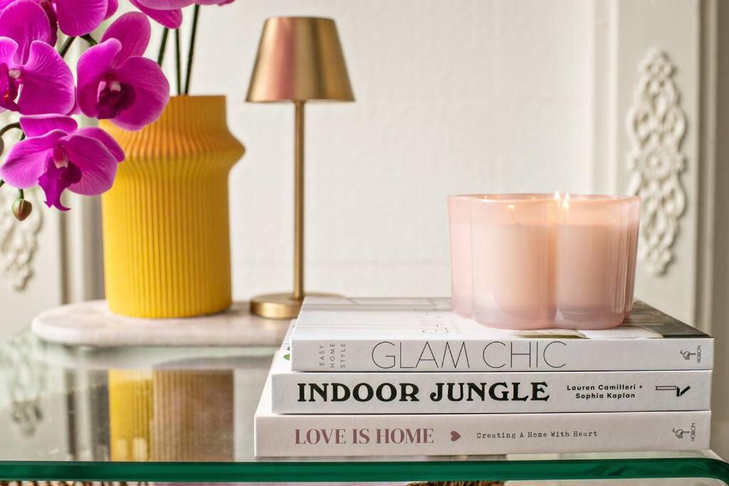 Charming Hideaway Near St Kilda Apartment *