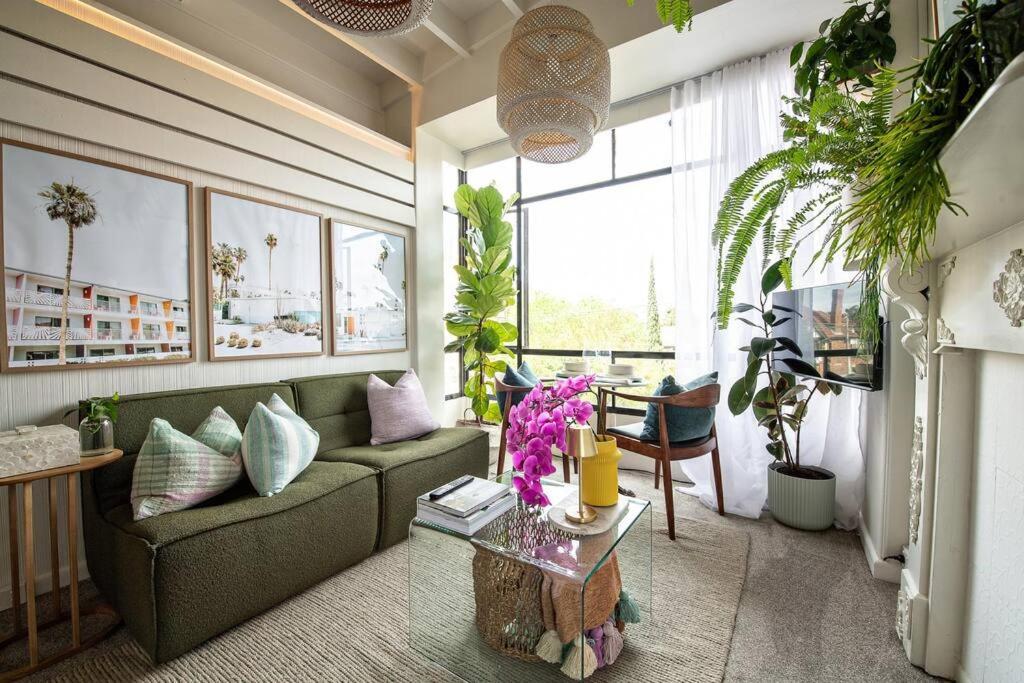 Apartment Charming Hideaway Near St Kilda *