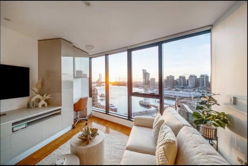 Breathtaking Harbour Views Apartment *