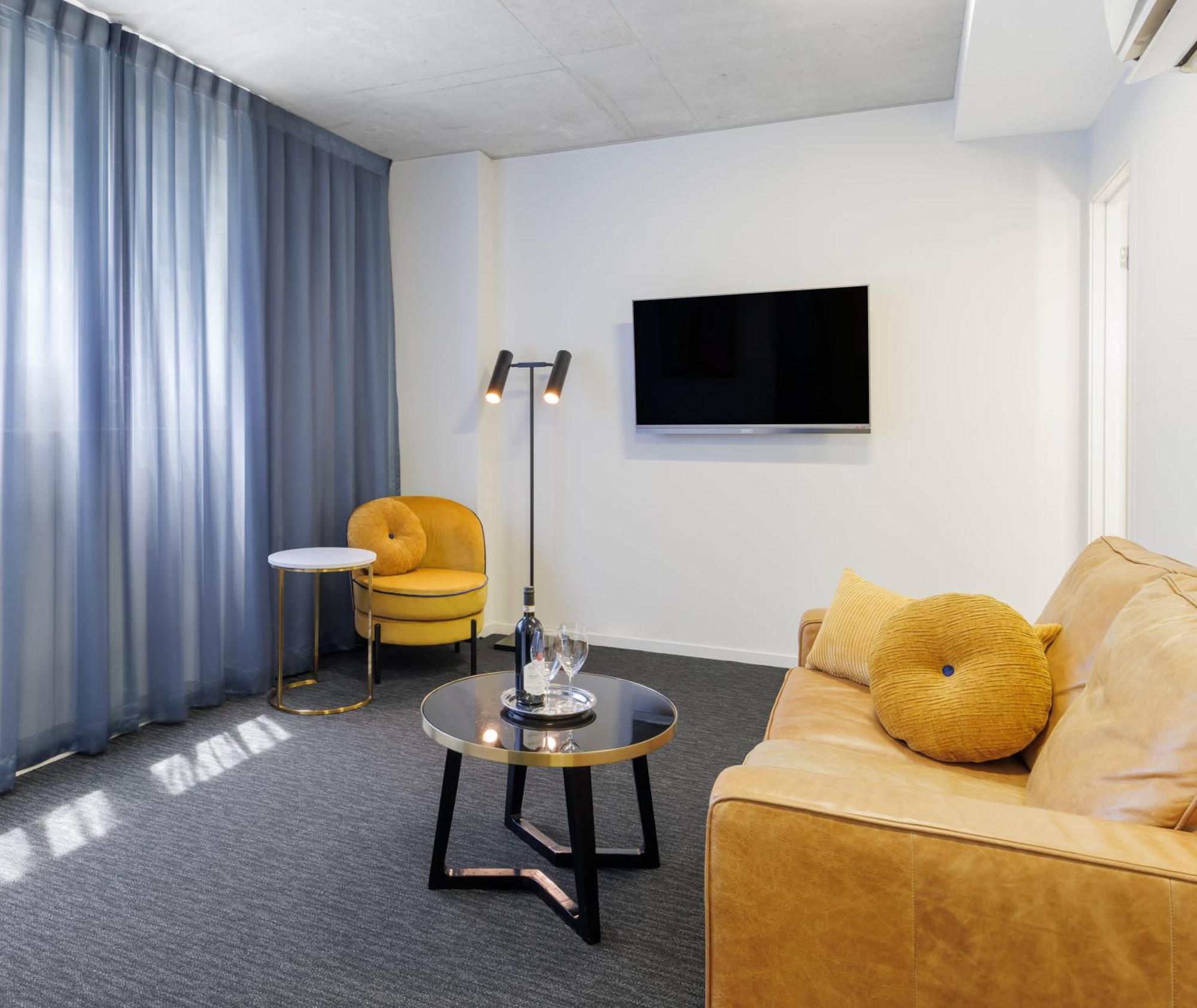 Oaks St Kilda Road Hotel Melbourne
