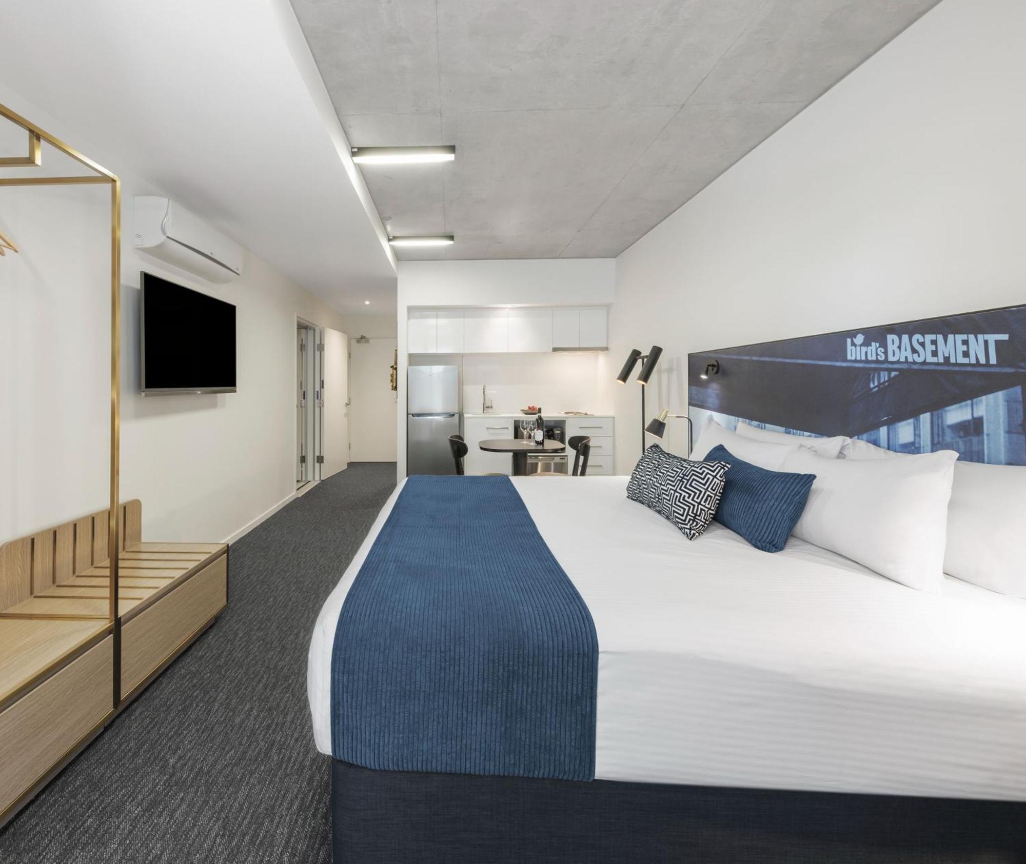 Hotel Oaks St Kilda Road Melbourne