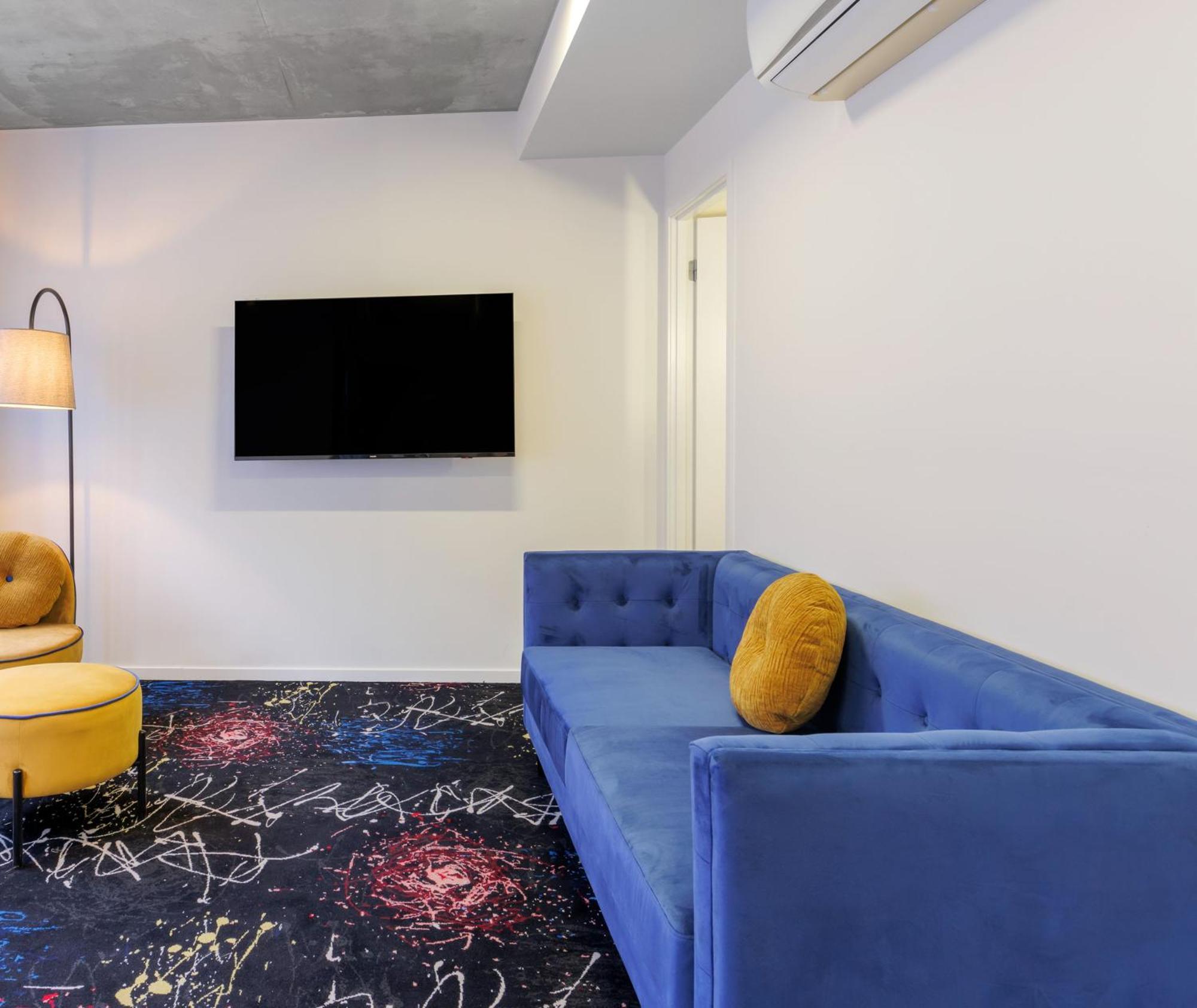 Oaks St Kilda Road Hotel