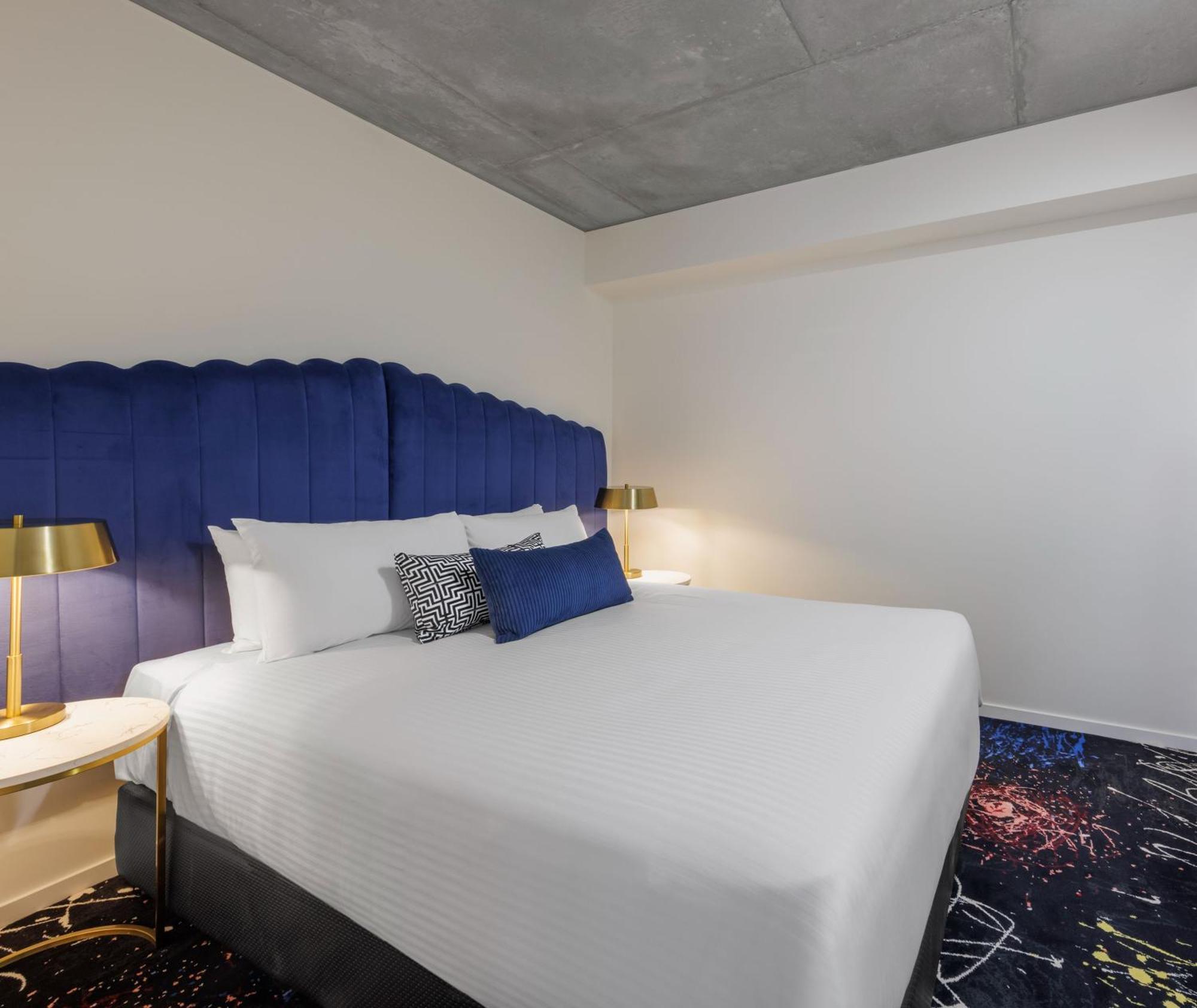 Hotel Oaks St Kilda Road