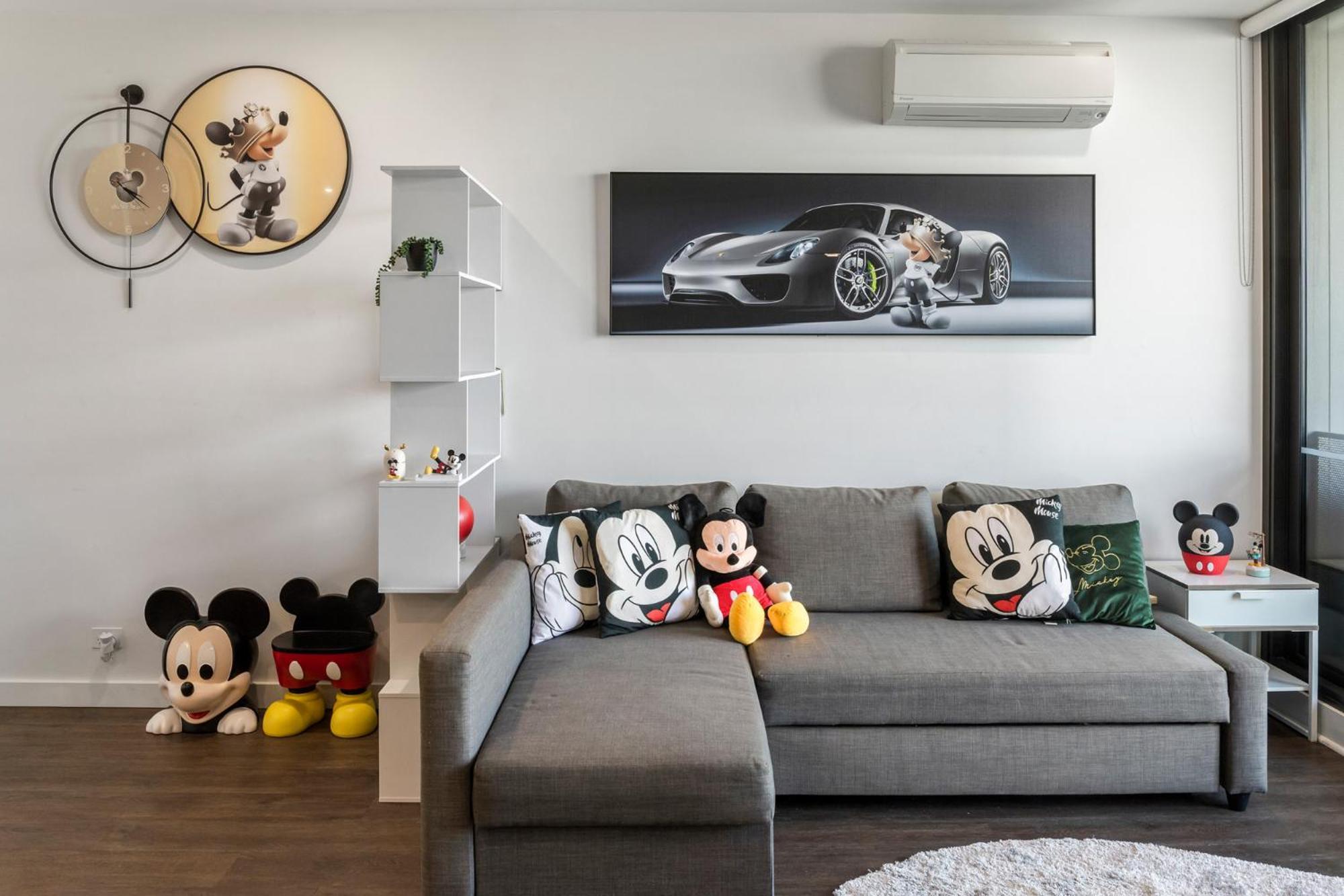 Wonderland Escape Apartment
