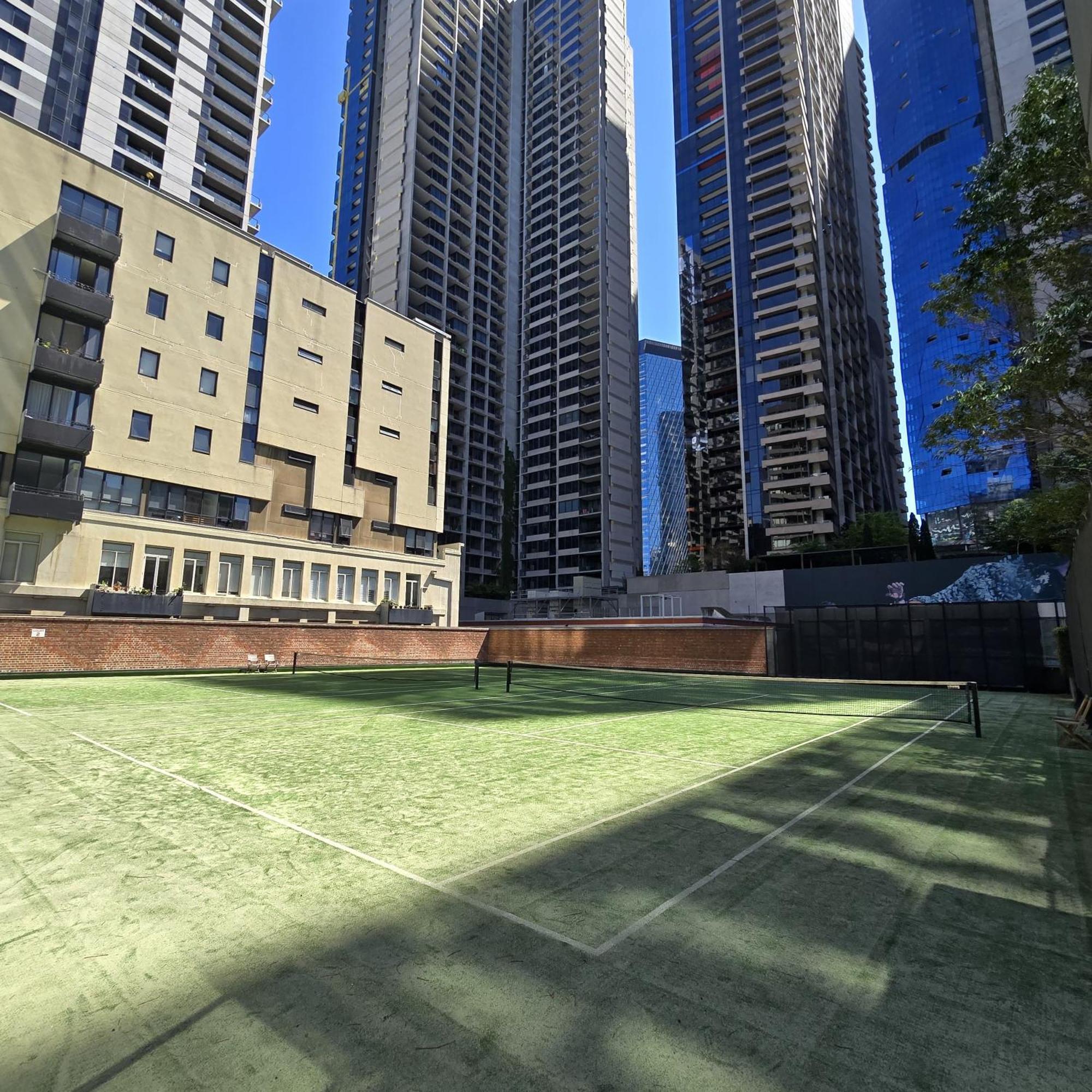 Luxuriq On Bourke Melbourne