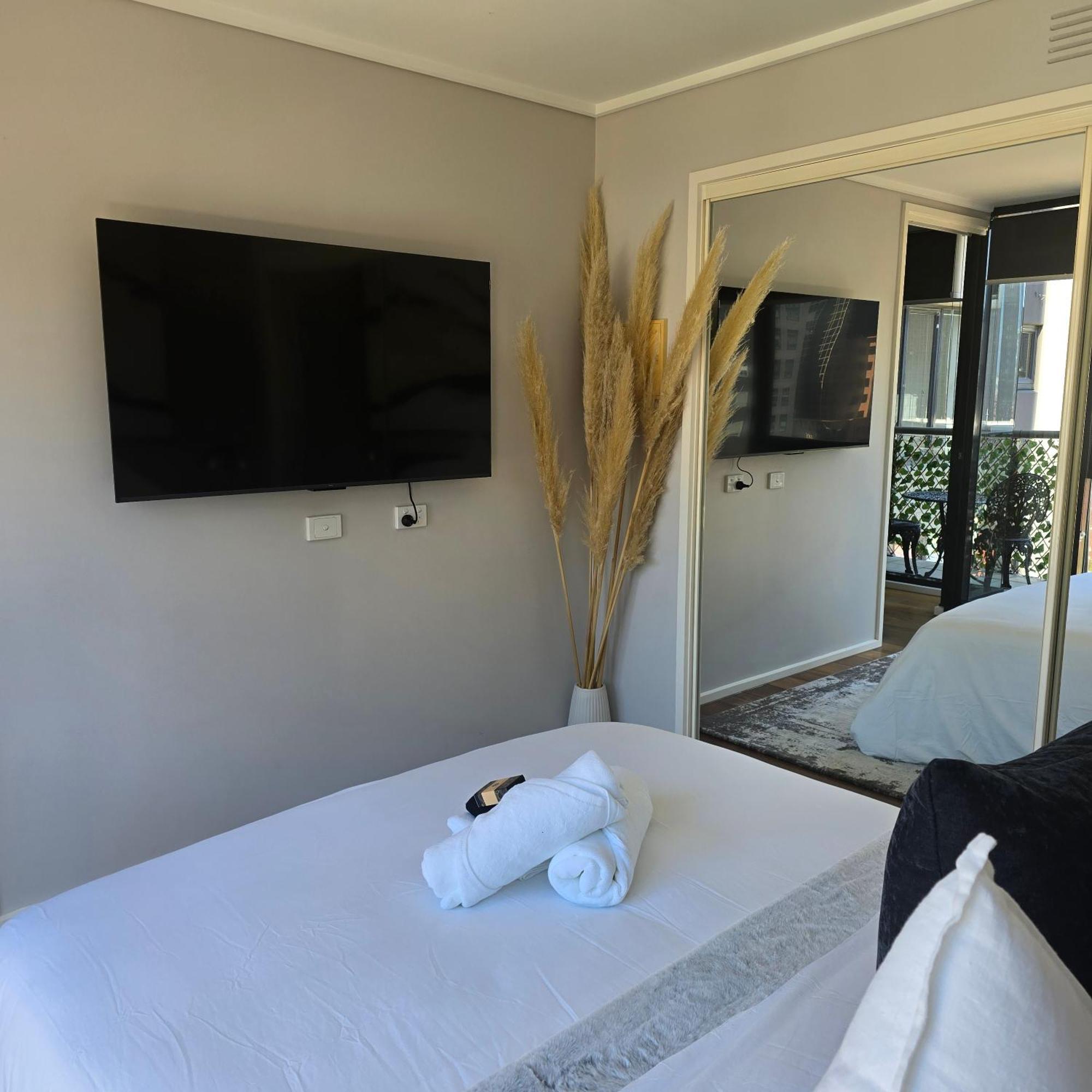 Luxuriq On Bourke Apartment