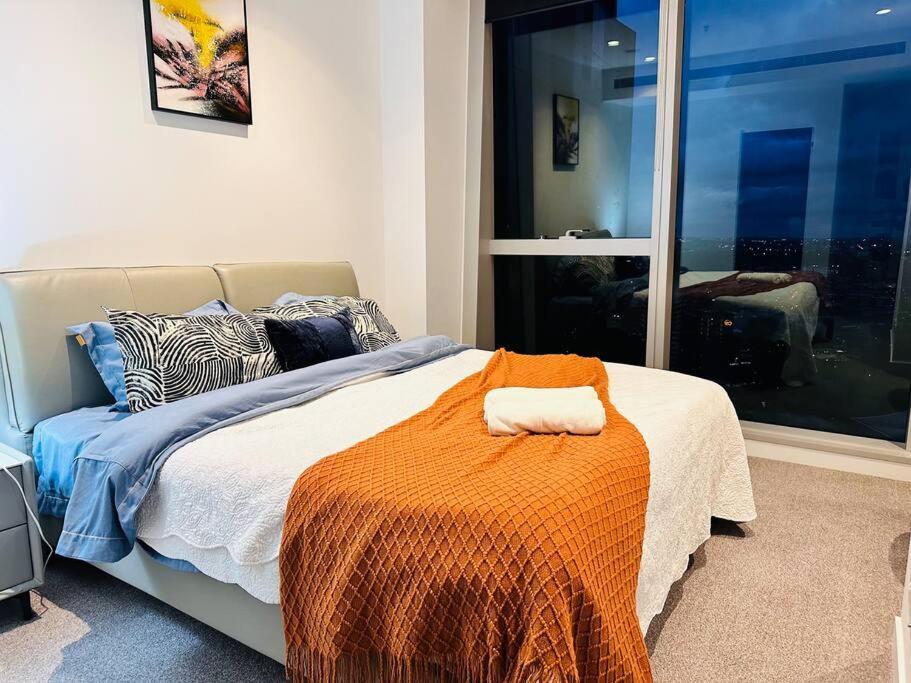 Royal Executive Living Platinum Prestige Corproate * Melbourne