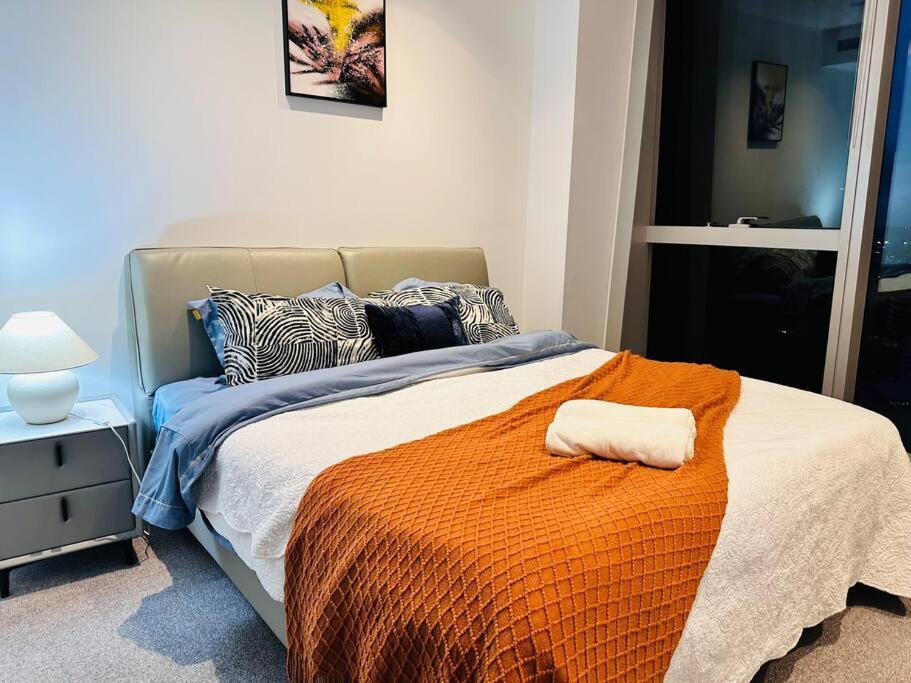 Royal Executive Living Platinum Prestige Corproate Apartment *