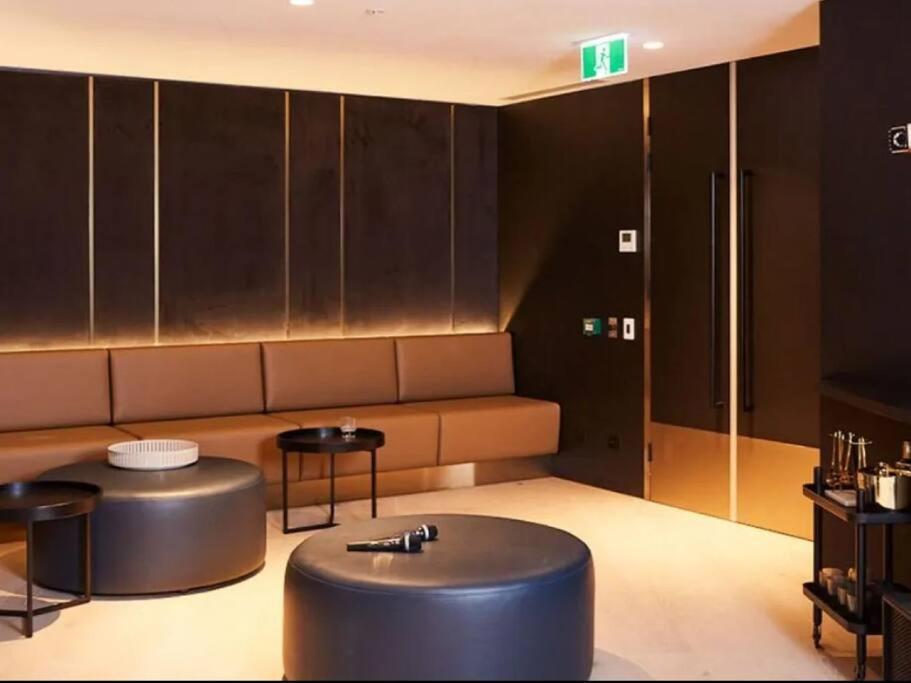 Royal Executive Living Platinum Prestige Corproate Apartment *