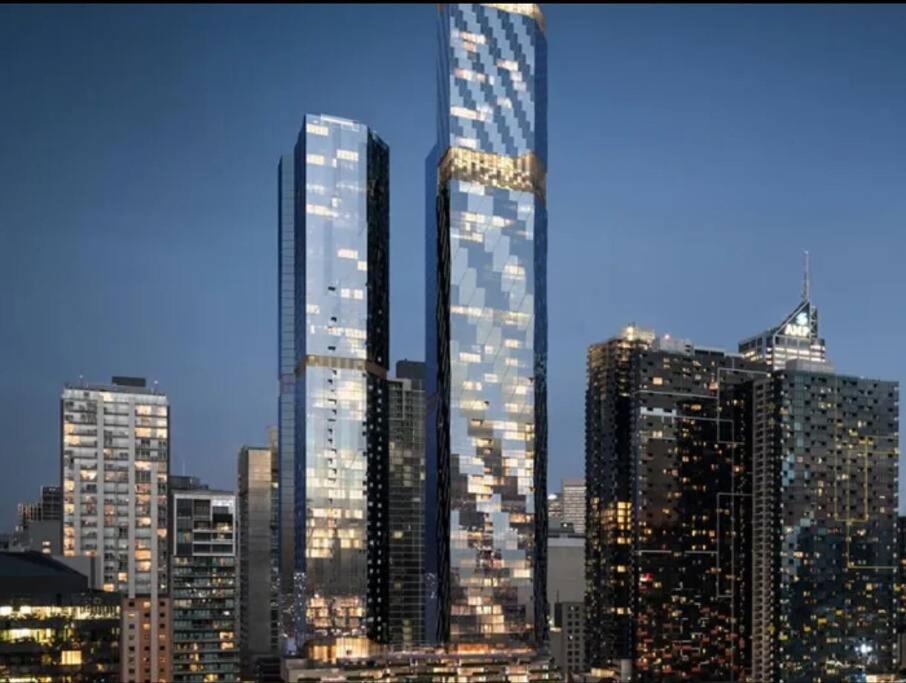 Royal Executive Living Platinum Prestige Corproate * Melbourne