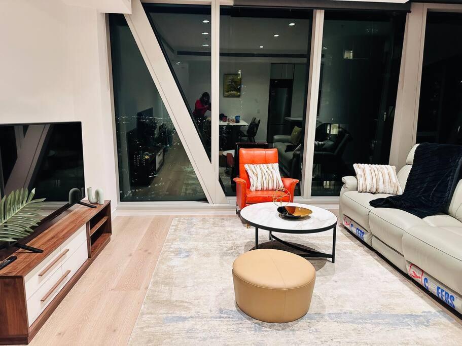 Royal Executive Living Platinum Prestige Corproate Apartment Melbourne