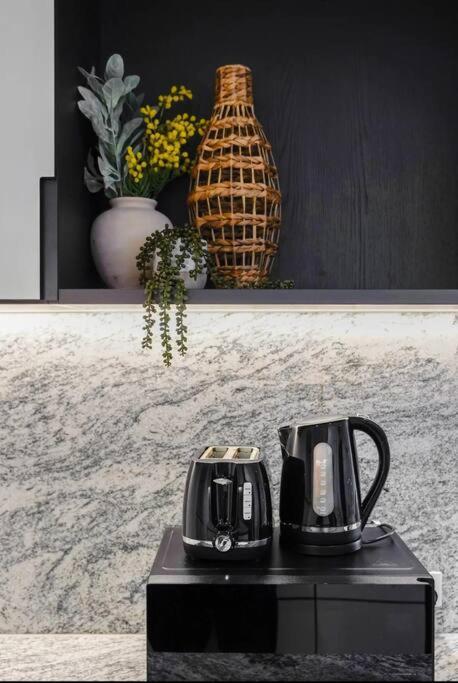 Royal Executive Living Platinum Prestige Corproate
