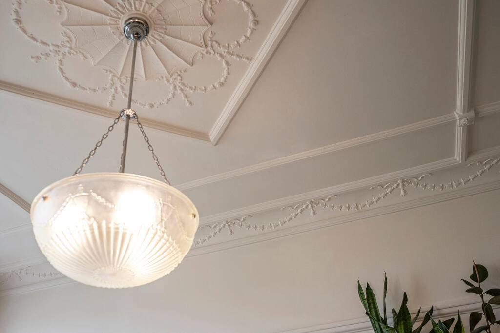 In Iconic Heritage Building Near Park Melbourne